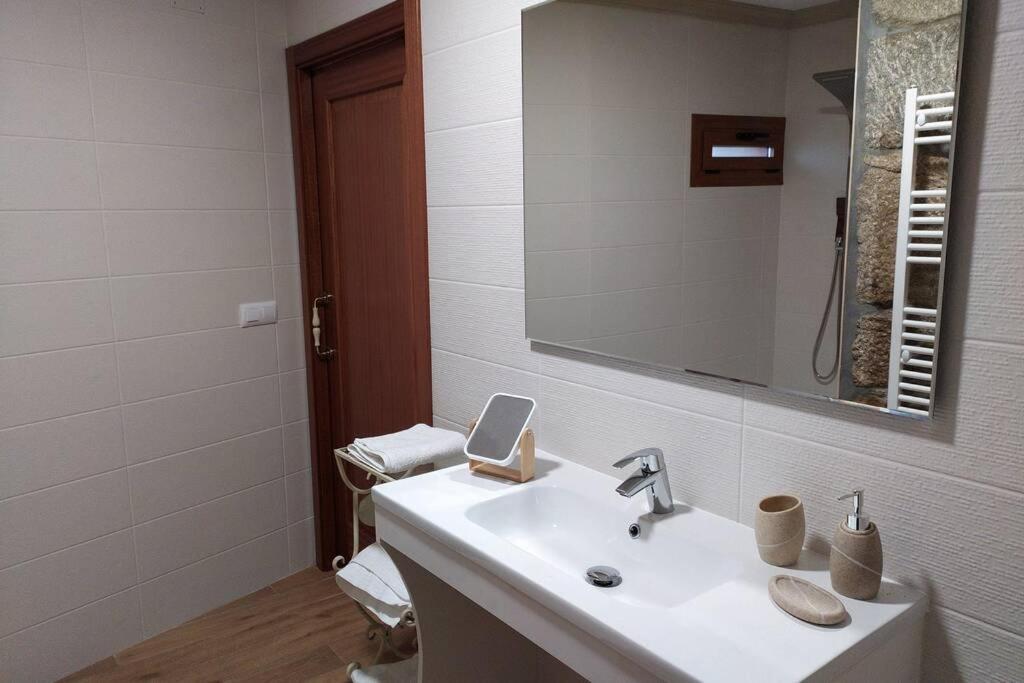 O Apartamento Do Xanza, Ideal Para Parejas Adaptado Movilidad Reducida Meis Екстер'єр фото